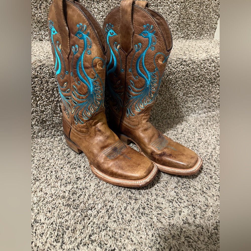 Circle G Brown and Blue Embroidered Cowboy Boots